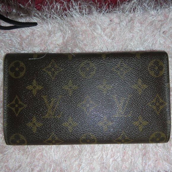 Louis Vuitton Monogram Embossed Coated Canvas Leather Classic Sarah Wallet - Picture 2 of 16